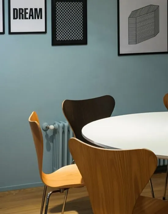 Fritz Hansen Series 7 Chair