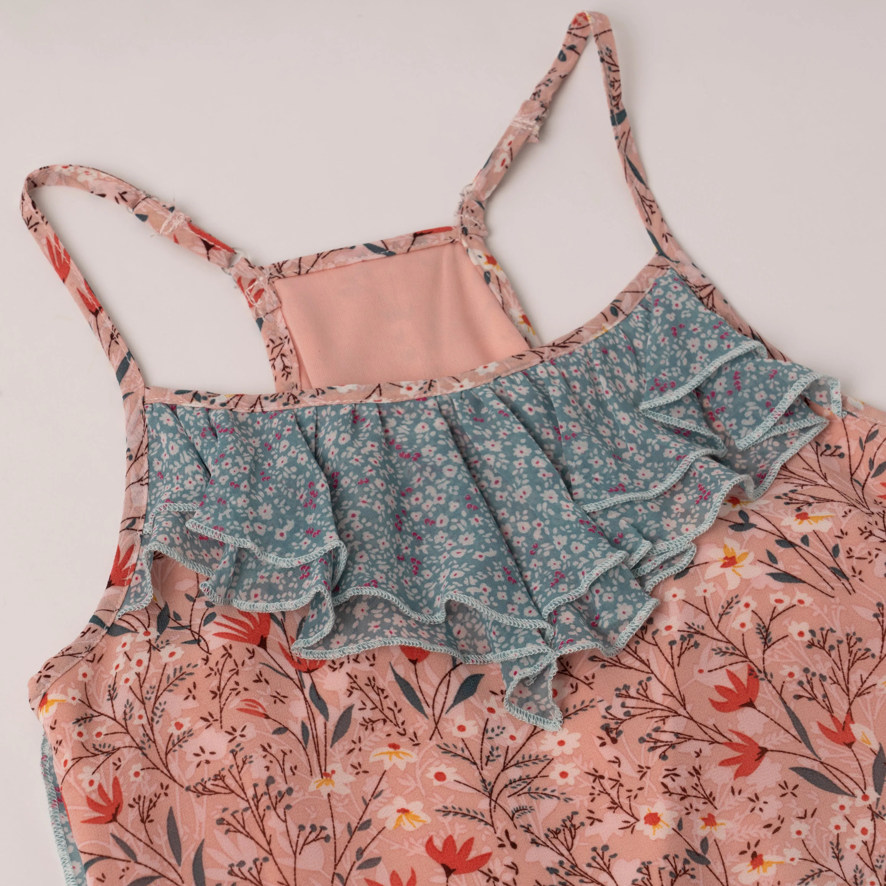 Windy Daisy Ruffle Dress